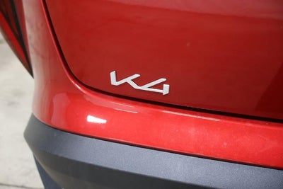 2026 Kia K4 LXS