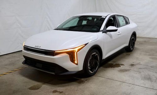 2026 Kia K4 EX