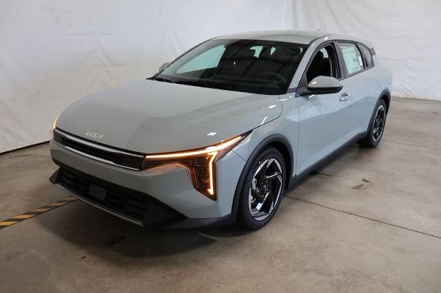 2026 Kia K4 Hatchback EX