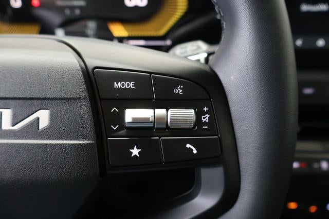 2026 Kia K4 Hatchback EX