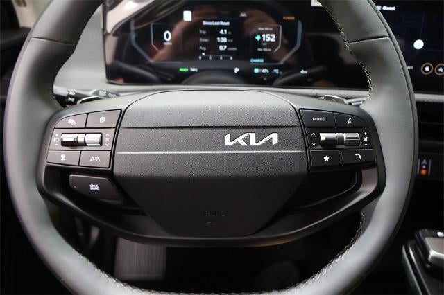 2025 Kia EV6 Wind