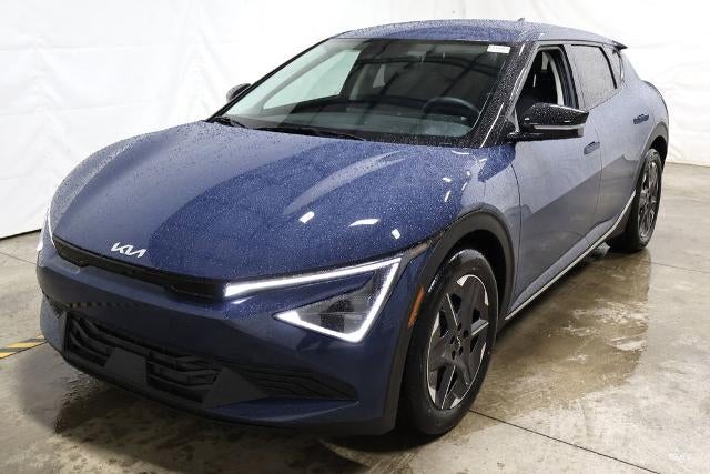 2025 Kia EV6 Light Long Range