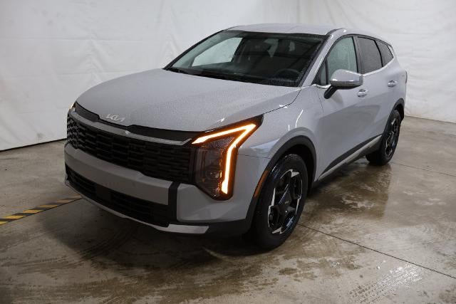2027 Kia Sportage EX