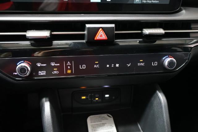 2027 Kia Sportage EX