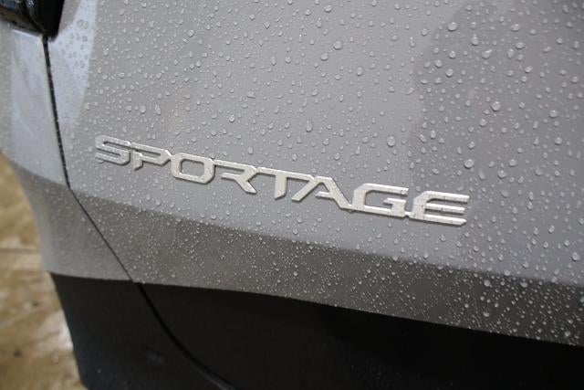 2027 Kia Sportage EX