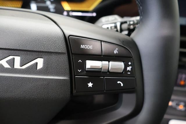 2027 Kia Sportage EX