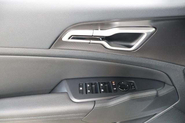 2027 Kia Sportage EX