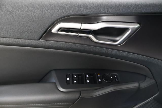2027 Kia Sportage EX