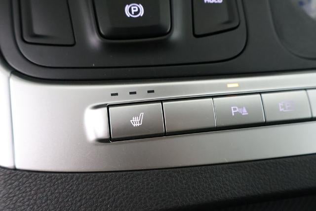 2027 Kia Carnival LXS