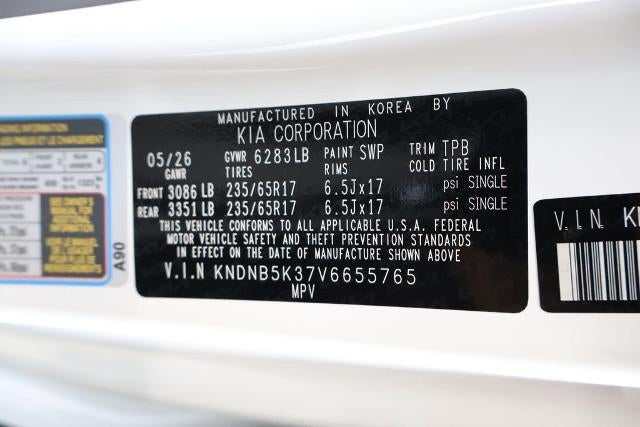 2027 Kia Carnival LXS