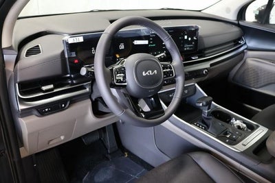 2026 Kia Carnival Base