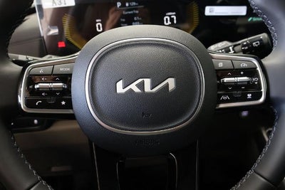 2026 Kia Carnival Base