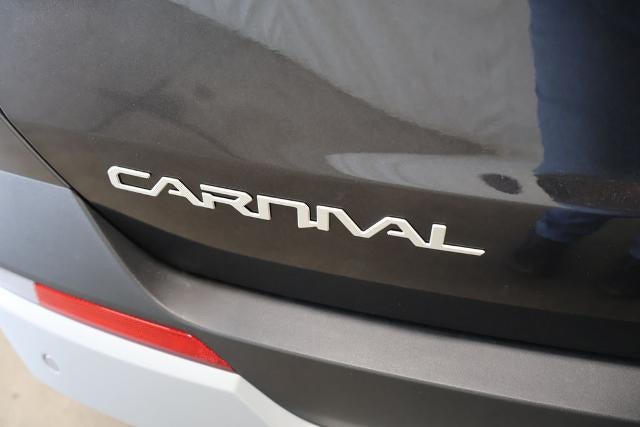 2026 Kia Carnival Base