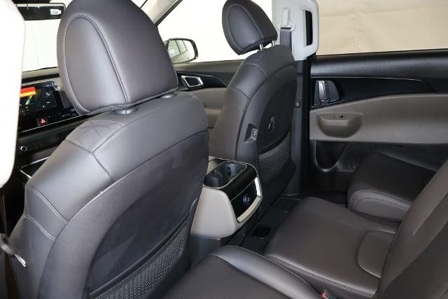 2027 Kia Carnival LXS