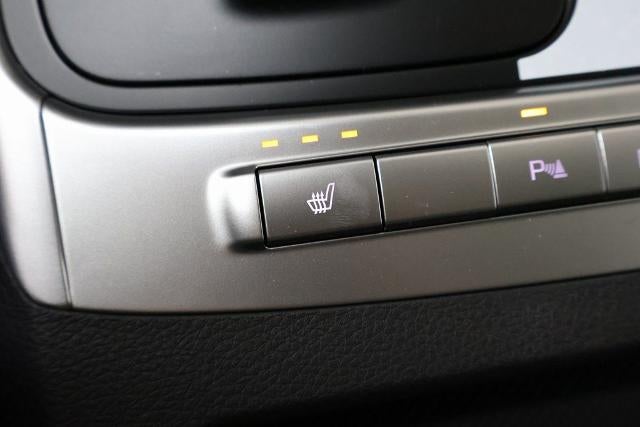 2026 Kia Carnival Hybrid LXS