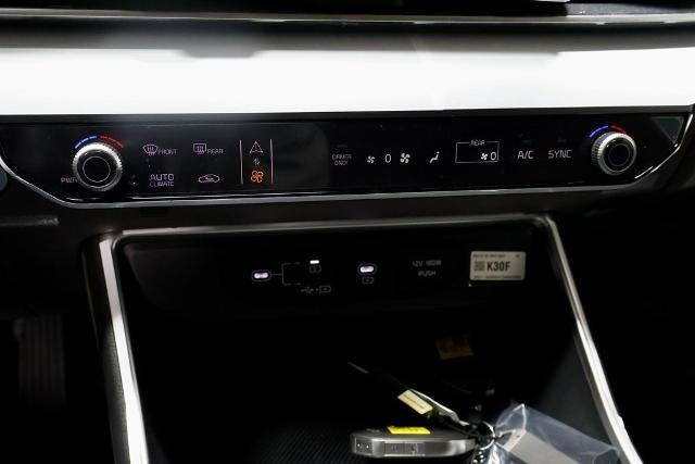 2026 Kia Carnival Hybrid LXS