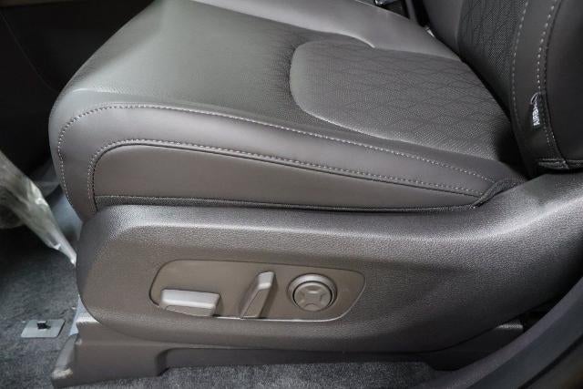 2026 Kia Carnival Hybrid LXS