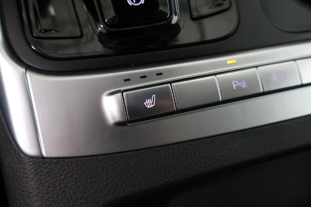 2027 Kia Carnival EX