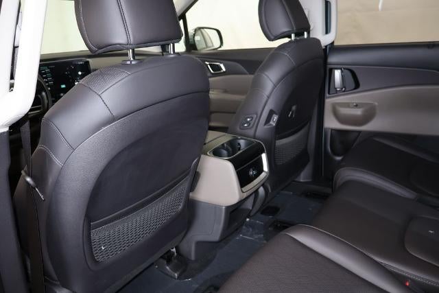 2027 Kia Carnival EX