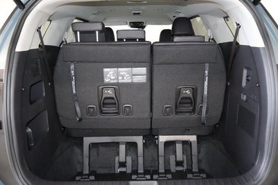 2027 Kia Carnival EX