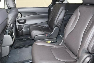2027 Kia Carnival EX