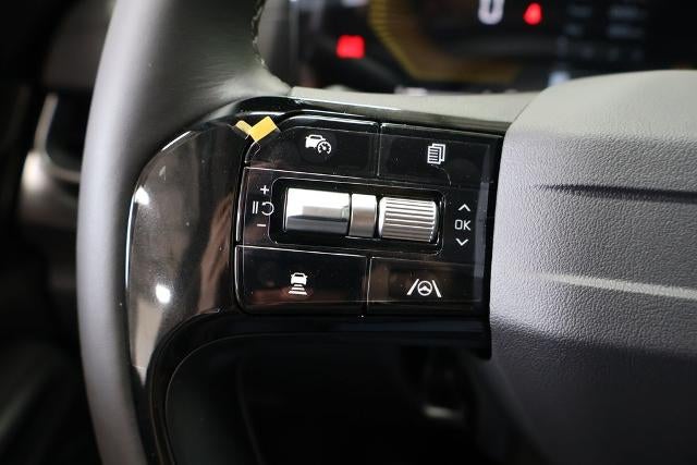 2027 Kia Carnival EX