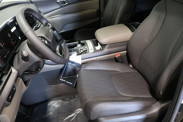 2027 Kia Carnival EX