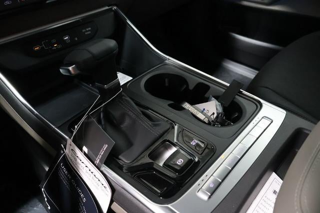2027 Kia Carnival EX