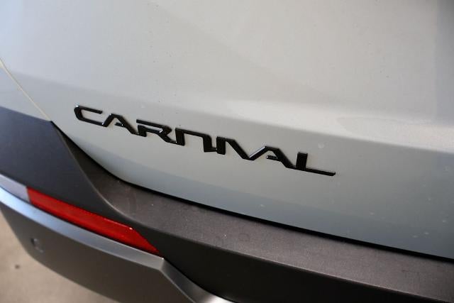 2027 Kia Carnival EX