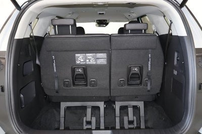 2027 Kia Carnival EX