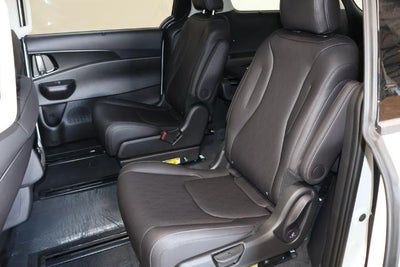 2027 Kia Carnival EX