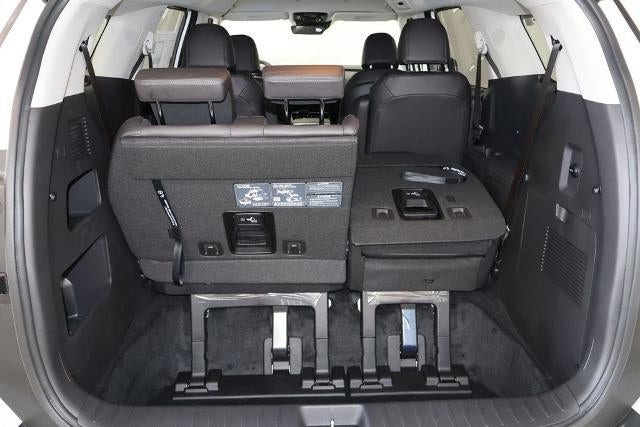 2027 Kia Carnival EX