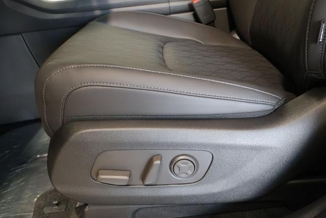 2027 Kia Carnival EX