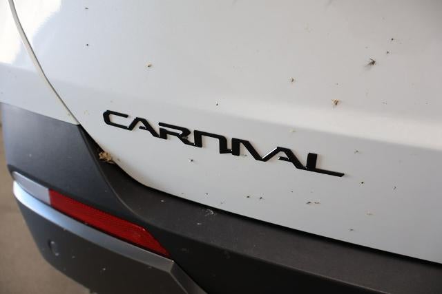 2027 Kia Carnival EX
