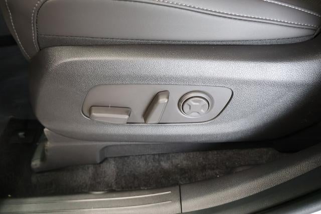 2027 Kia Carnival Hybrid EX