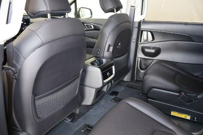2027 Kia Carnival Hybrid EX