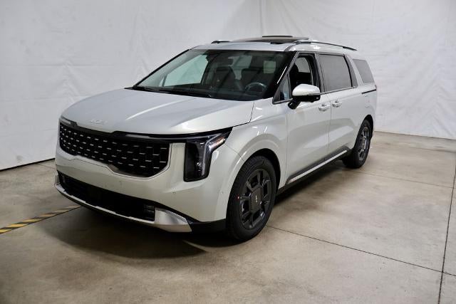 2026 Kia Sedona SX's photo