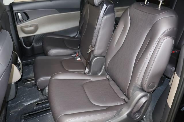 2027 Kia Carnival SX