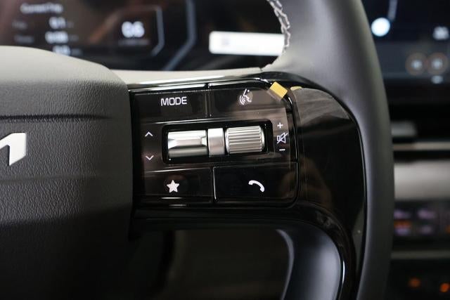 2027 Kia Carnival SX