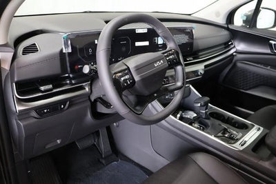 2027 Kia Carnival SX