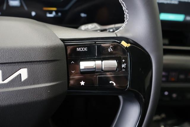 2027 Kia Carnival SX