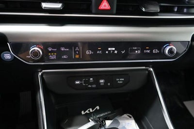 2027 Kia Carnival SX