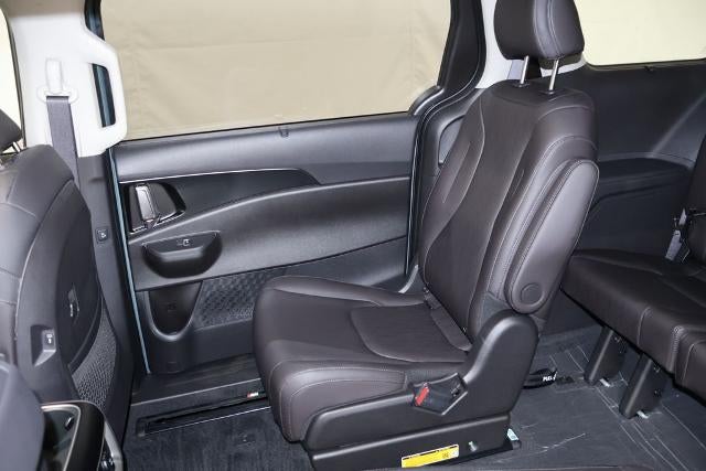 2027 Kia Carnival SX