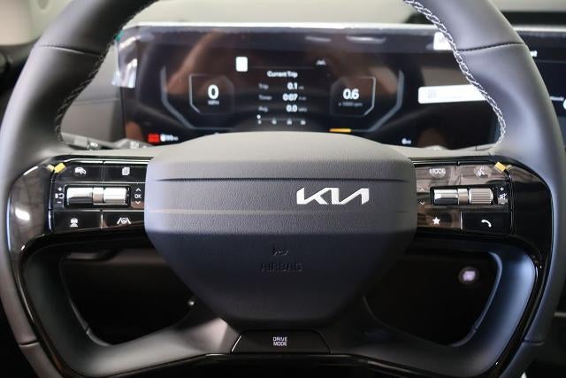 2027 Kia Carnival SX