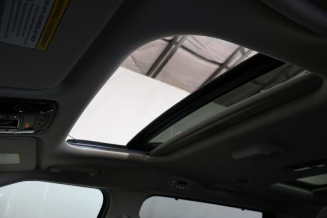 2027 Kia Carnival SX