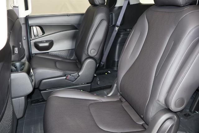 2027 Kia Carnival Hybrid SX