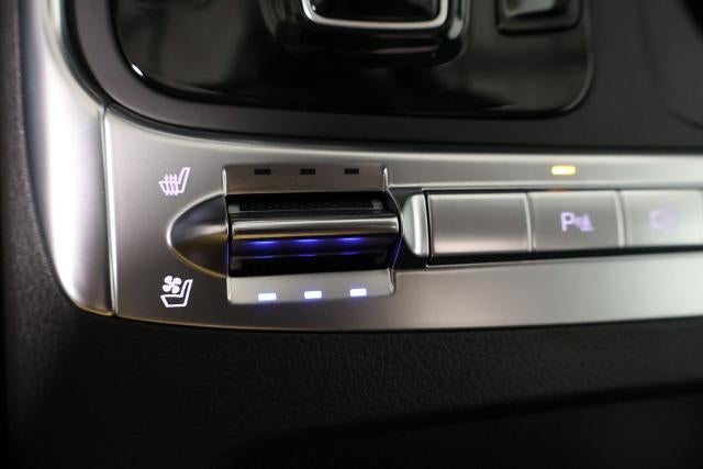 2027 Kia Carnival Hybrid SX