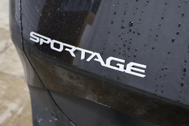 2026 Kia Sportage Hybrid S