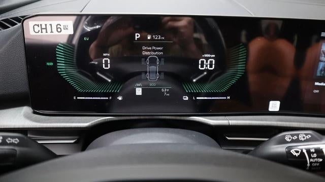 2026 Kia Sportage Hybrid X-Line