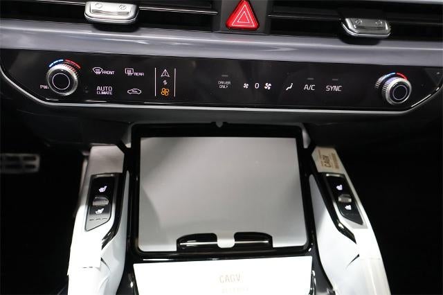 2026 Kia Sorento Plug-In Hybrid X-Line SX Prestige